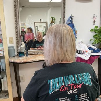 V Salon Spa - Hair Salons Near Me - Houston, Texas V Salon Spa - Hair Salons Near Me - Houston, Texas
