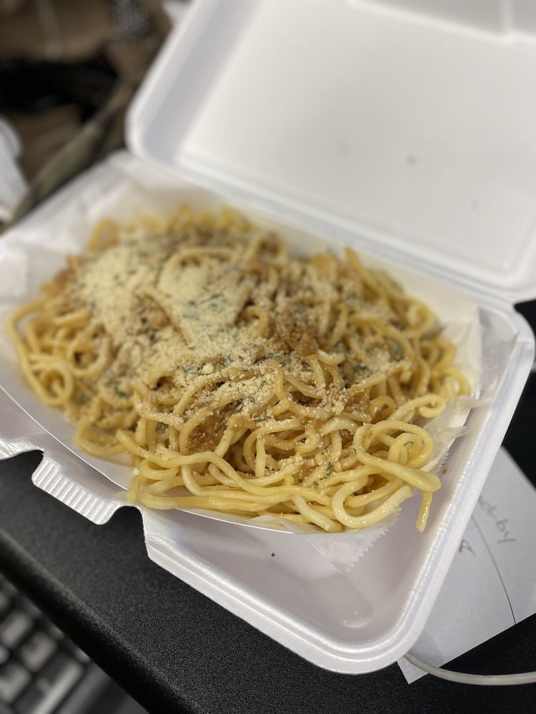 LIT WINGS Updated September 2024 13 Photos & 12 Reviews 5691 Rickenbacker Rd, Nellis Air