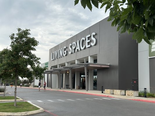 LIVING SPACES - 85 Photos & 228 Reviews - 4239 N Loop 1604 W, San ...