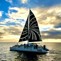 Moana Sailing - Sunset sailing