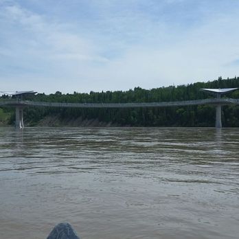 Canoeheads - Canoeing under Edmonton bridges is a cool way to see them - Boating Near Me - Edmonton, Alberta Canoeheads - Canoeing under Edmonton bridges is a cool way to see them - Boating Near Me - Edmonton, Alberta