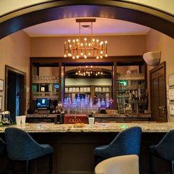 Laurel Springs Golf Club - Inside the clubhouse. Bar.