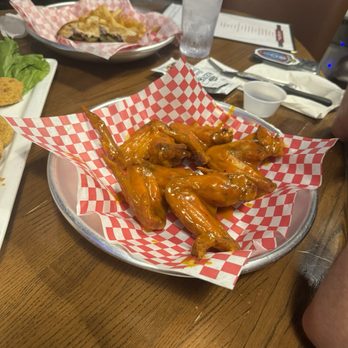 King & Union Bar Grocery - Wings - American Near Me - Memphis, Tennessee King & Union Bar Grocery - Wings - American Near Me - Memphis, Tennessee