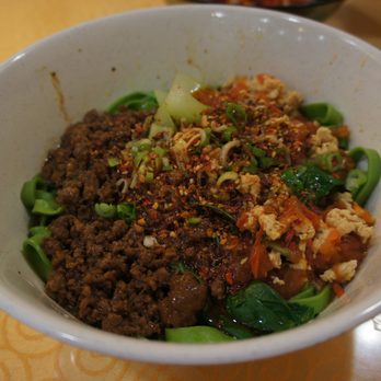 Noodle Feast - Spinach noodles with egg & tomato, minced pork and hot chili oil (#206) ($14.99) - Chinese Near Me - Edmonton, Alberta