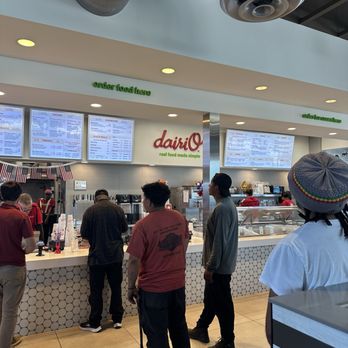 Dairi-O - The inside of Dario - Desserts Near Me - Kernersville, North Carolina