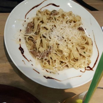 Restauracja Dune - Tagliatelle mit Kalbsspitzen - Modern European Near Me - Świnoujście, ZP Restauracja Dune - Tagliatelle mit Kalbsspitzen - Modern European Near Me - Świnoujście, ZP