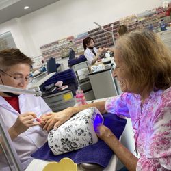 TK Nails Spa & Waxing