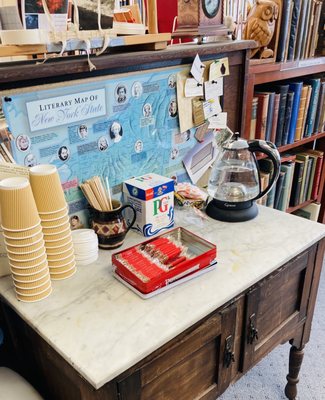 Adams' Antiquarian Books by null