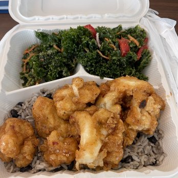 Dodah's Kitchen - Rice and beans , garlic kale and General Tso's Cauliflower - Vegan Near Me - Baltimore, Maryland