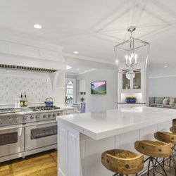 Ragsdale - Custom Kitchen - Lake Forest, IL