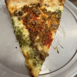 Filippo's Pizzeria & Grill