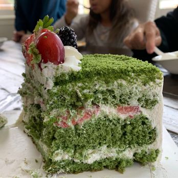 Tous Les Jours - Matcha Cloud Cake. - Bakeries Near Me - Dublin, California Tous Les Jours - Matcha Cloud Cake. - Bakeries Near Me - Dublin, California
