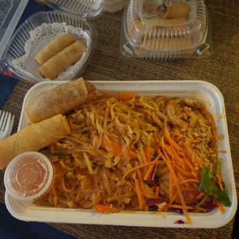 Tana Thai - Pad thai, spring rolls, plum sauce. Yummy. - Thai Near Me - Bronx, New York