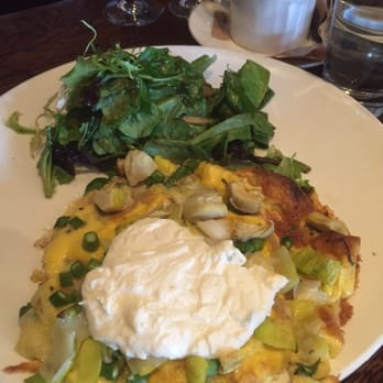 DiWine - Frittata - Wine Bars Near Me - Astoria, New York DiWine - Frittata - Wine Bars Near Me - Astoria, New York