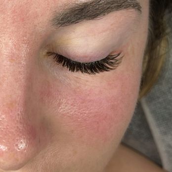 Hello Lashes - Eyelash Service Near Me - Laguna Beach, California Hello Lashes - Eyelash Service Near Me - Laguna Beach, California