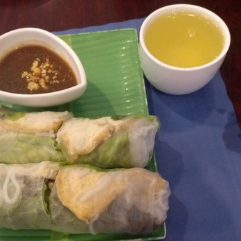 Pho Viet Express - Tofu, lettuce and veggies wrapped in a clear rice paper with peanut dipped sauce. So good! - Vietnamese Near Me - Toms River, New Jersey
