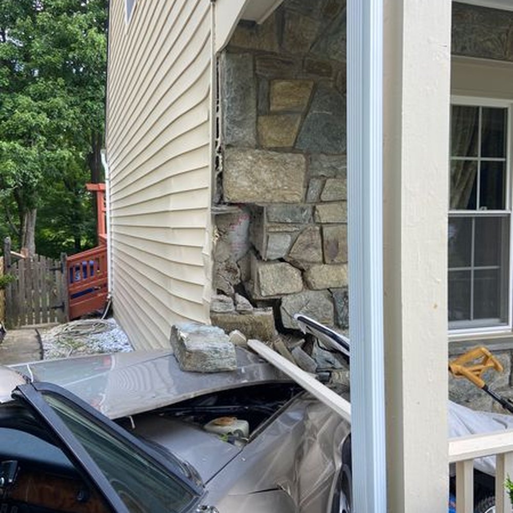 DK General Contractor - Car crashed into the corner of the house - Electricians Near Me - Germantown, Maryland DK General Contractor - Car crashed into the corner of the house - Electricians Near Me - Germantown, Maryland