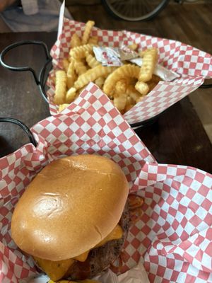 Petes Pizza and Bakehouse by null