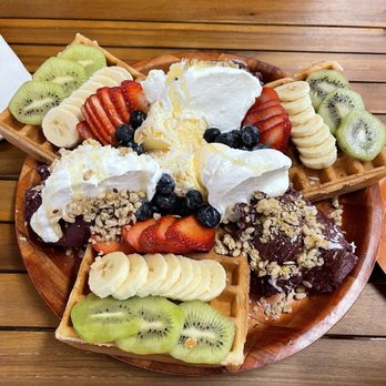 Waffle and Berry - Waffles with fruit, acai, ice cream and whipped cream - Waffles Near Me - Honolulu, Hawaii