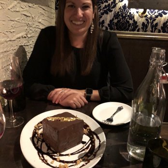Siena Tavern - Chocolate Gelato Cake - Italian Near Me - Chicago, Illinois Siena Tavern - Chocolate Gelato Cake - Italian Near Me - Chicago, Illinois