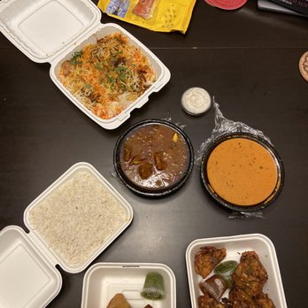 Flamin Curry - Goat biryani, Goat curry, Paneer Tikka Masala, Veggie Samosa, Veggie Pakora - Indian Near Me - Long Beach, California Flamin Curry - Goat biryani, Goat curry, Paneer Tikka Masala, Veggie Samosa, Veggie Pakora - Indian Near Me - Long Beach, California