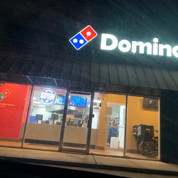 Domino's Pizza - I don't think I've ever successfully received a curbside order on time... my shit is Luke warm rn - Pizza Near Me - Cypress, Texas Domino's Pizza - I don't think I've ever successfully received a curbside order on time... my shit is Luke warm rn - Pizza Near Me - Cypress, Texas