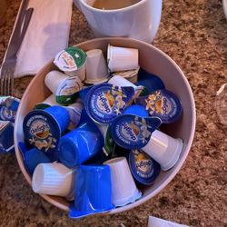 Oryz Family Restaurant - Plenty of yummy creamer for the coffee