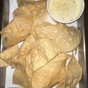 Agave & Rye - Indianapolis - Queso and chips - New American Near Me - Indianapolis, Indiana