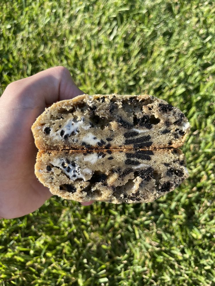The Groovy Cookie Logo