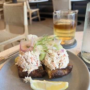 Aurum Maui - LOBSTER TOAST - Desserts Near Me - Wailea, Hawaii