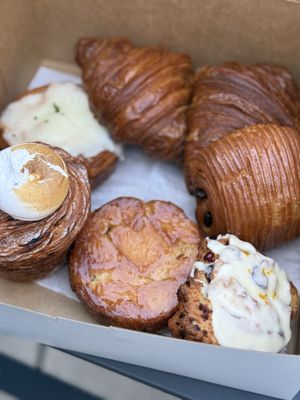 6100 Bread by null