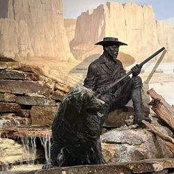Statue
