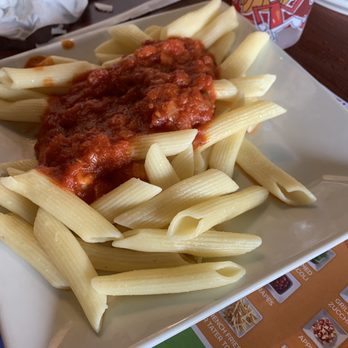 Ruby Tuesday - Kids pasta w/ marinara - Burgers Near Me - East Ellijay, Georgia