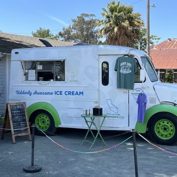 Harmony Valley Creamery - Ice Cream & Frozen Yogurt Near Me - Harmony, California Harmony Valley Creamery - Ice Cream & Frozen Yogurt Near Me - Harmony, California