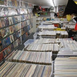 Vintage Vinyl & Victrolas