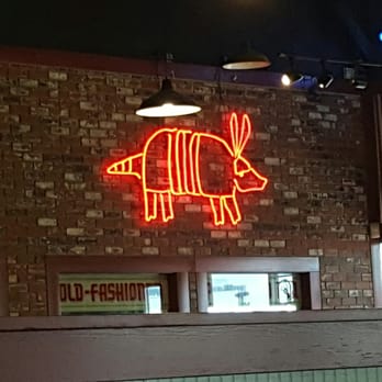 Armadillo Willy's BBQ - Barbeque Near Me - San Mateo, California