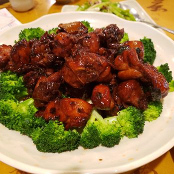 Shanghai Bun - 3 Cup Chicken - Chinese Near Me - Matawan, New Jersey Shanghai Bun - 3 Cup Chicken - Chinese Near Me - Matawan, New Jersey