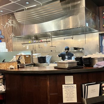 R101 Ramen - Kitchen - Ramen Near Me - Glendale, California R101 Ramen - Kitchen - Ramen Near Me - Glendale, California
