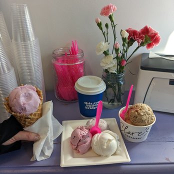 Clare's Creamery - Ice Cream & Frozen Yogurt Near Me - Greenville, South Carolina Clare's Creamery - Ice Cream & Frozen Yogurt Near Me - Greenville, South Carolina