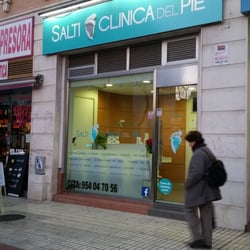 Clínica del Pie Salti - Entrada de la Clínica
