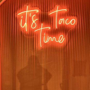 TNT’s Tacos N' Tortas - Front entrance - Tacos Near Me - Waukee, Iowa