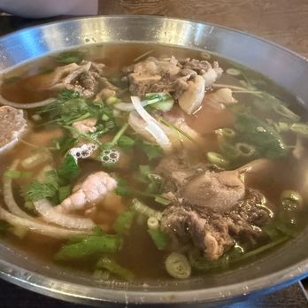 Pho Kitchen - #52 Pho Beef Combo w Ox Tail - Desserts Near Me - San Jose, California