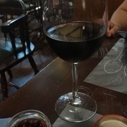 Chapeau - Vino tinto €2,90