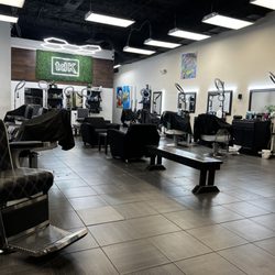 TDK Barber Shop South - Inside layout