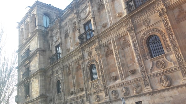 Parador de León by null