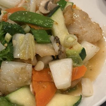 Oriental Chinese cuisine - Sautted fish fillet with veggies - Chinese Near Me - Placentia, California Oriental Chinese cuisine - Sautted fish fillet with veggies - Chinese Near Me - Placentia, California