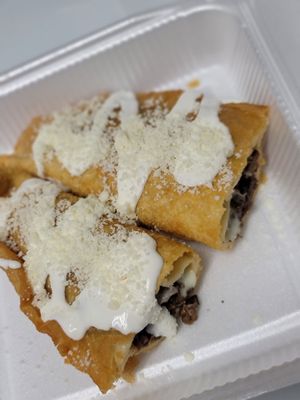 San Fernando Swap Meet by null