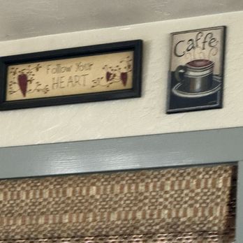 Wren's Cafe - Cute decorations. - Breakfast & Brunch Near Me - Vacaville, California Wren's Cafe - Cute decorations. - Breakfast & Brunch Near Me - Vacaville, California