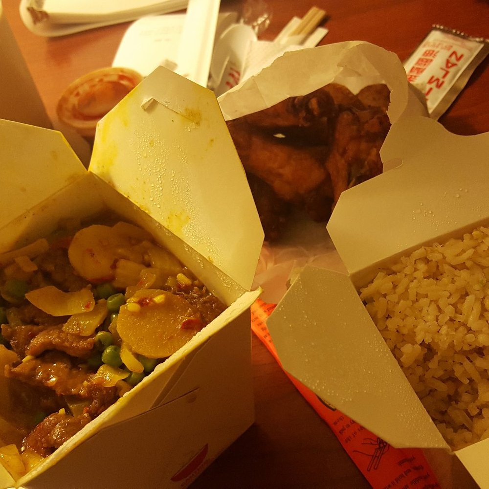 Curry beef and chicken wings