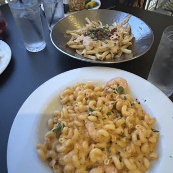 1936 Bar & Grill - Chesapeake Mac & Cheese, Crabby Fries - American Near Me - Chesapeake Beach, Maryland